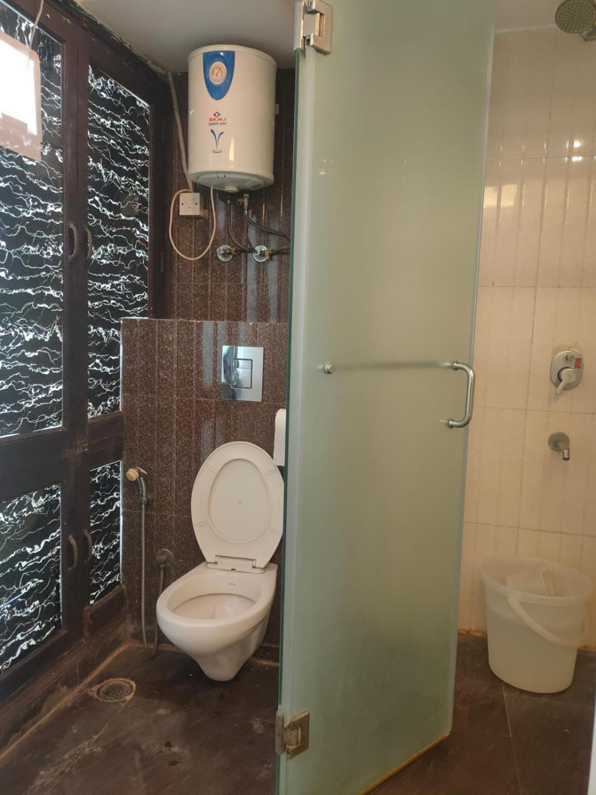 Hotel Blueberry นิวเดลี ภายนอก รูปภาพ